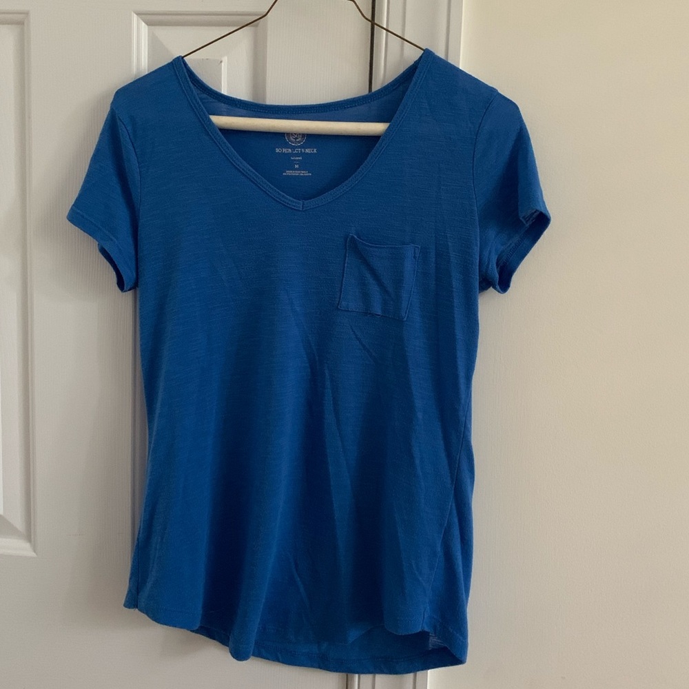 SO Perfect V-neck Relaxed